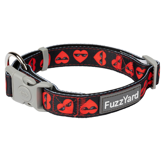 15% OFF: FuzzYard Heart Breaker Dog Collar